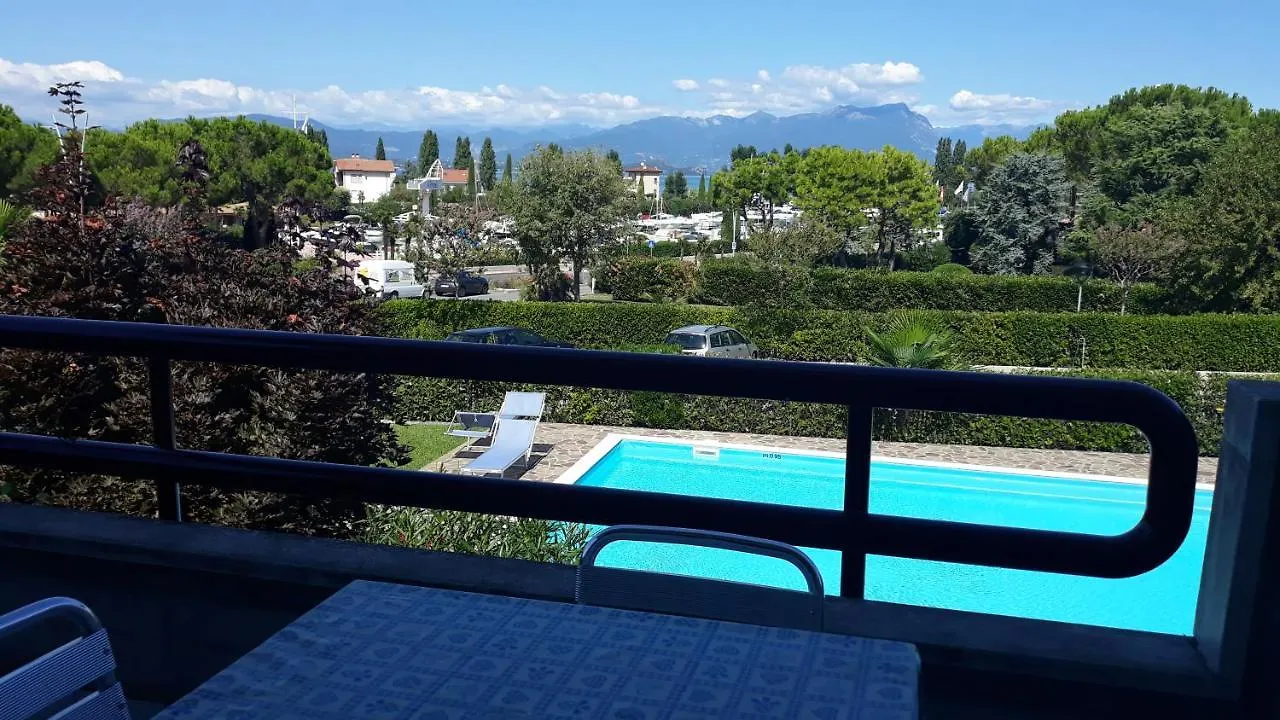 شقة Bellavista سيرمِيوني